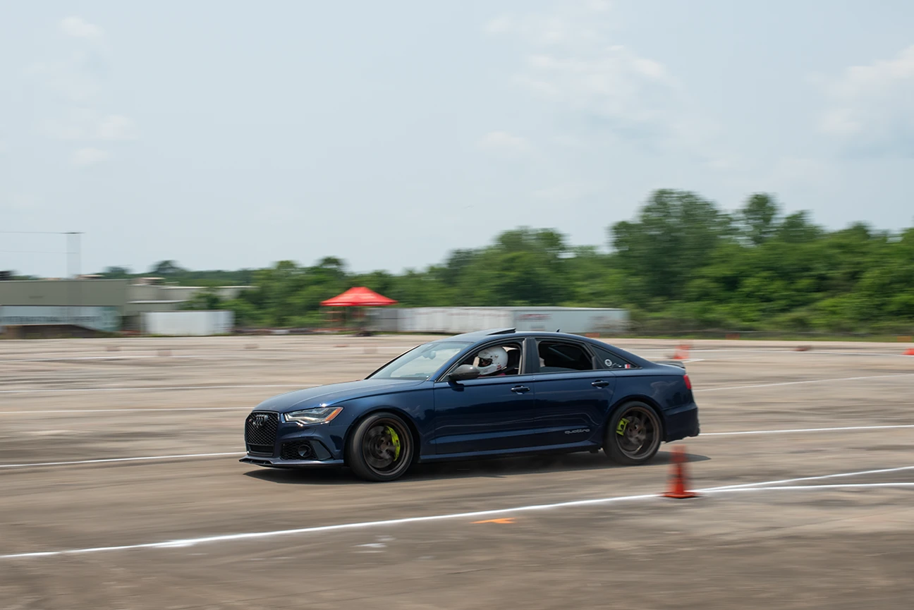 Audi RS5 autocrossing